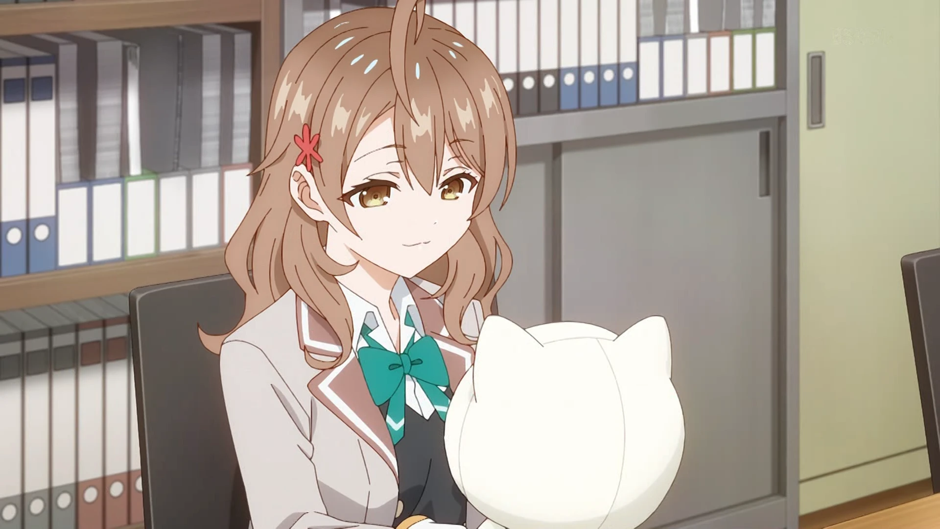 不时轻声地以俄语遮羞的邻座艾莉同学 第4话 满溢而出真情 - 番组百科